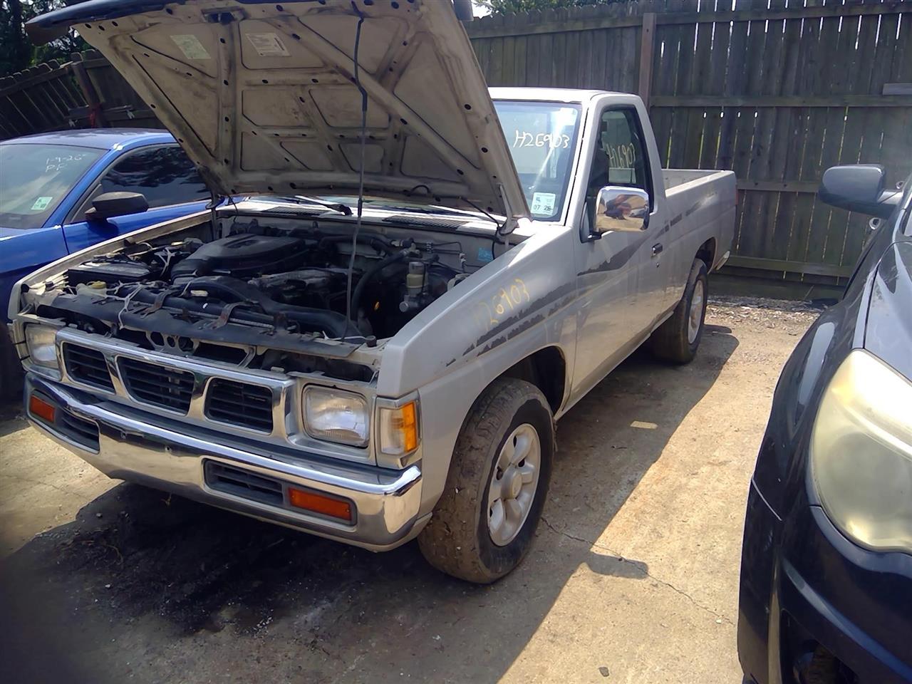 https://f005.backblazeb2.com/file/img-partshotlines-com/Inventory/EX641/Vehicle/24257_01.jpg