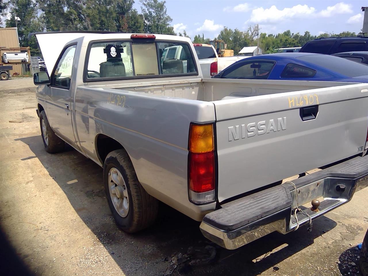 https://f005.backblazeb2.com/file/img-partshotlines-com/Inventory/EX641/Vehicle/24257_04.jpg