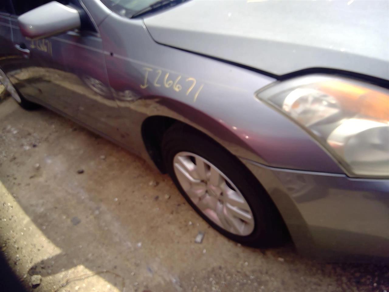 https://f005.backblazeb2.com/file/img-partshotlines-com/Inventory/EX641/Vehicle/24277_05.jpg
