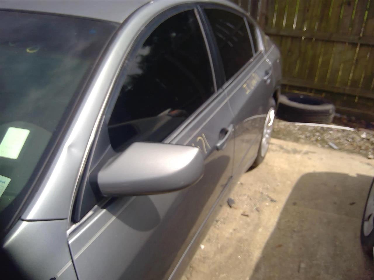 https://f005.backblazeb2.com/file/img-partshotlines-com/Inventory/EX641/Vehicle/24277_09.jpg