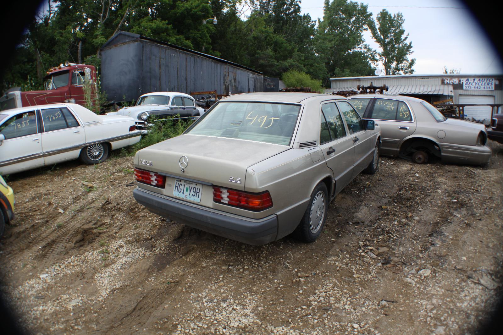 b/a/d/c/g/eb817e03-920f-4594-ba6b-fd247e5e0f9a.JPG