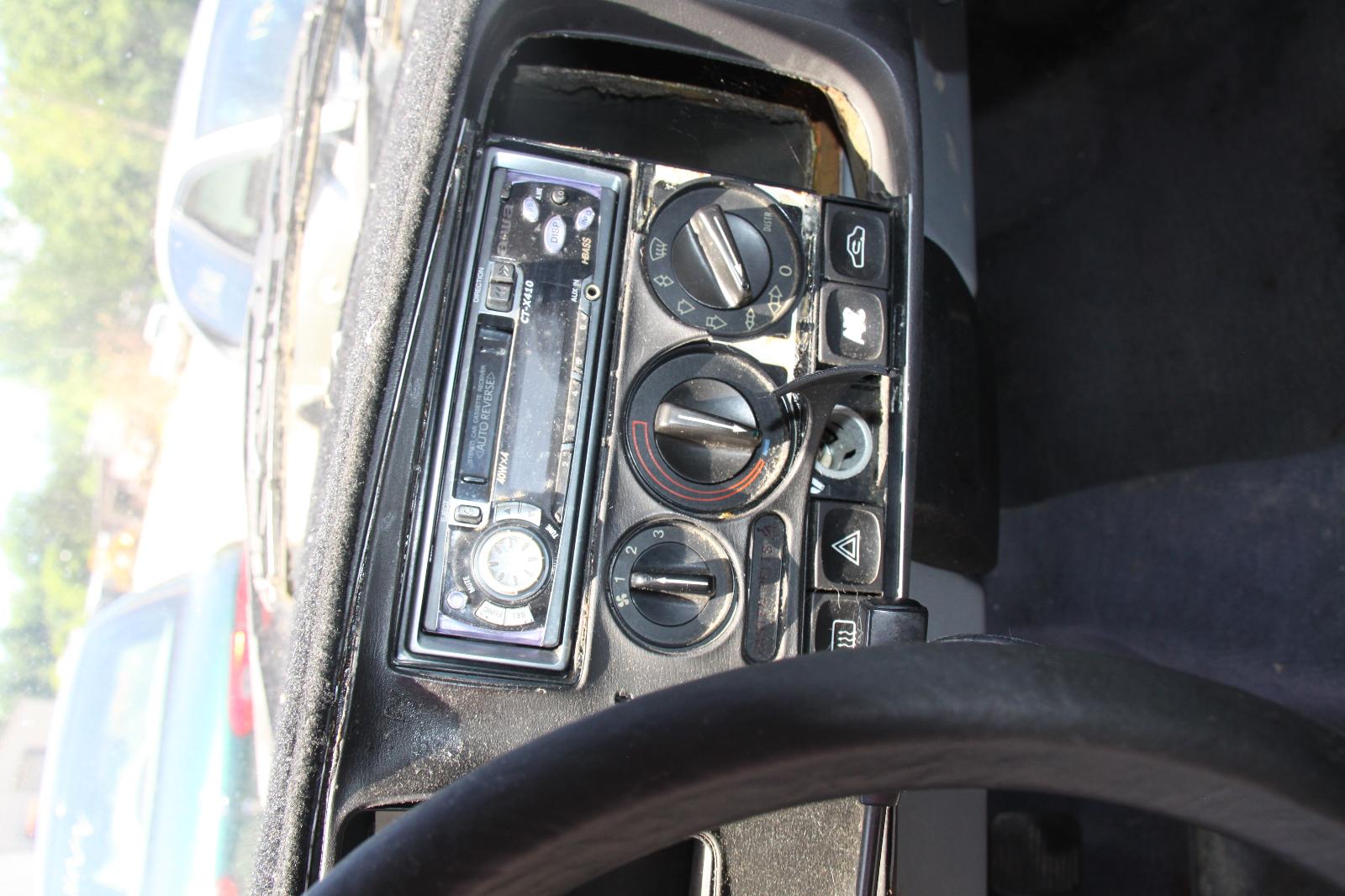 b/c/a/g/c/a9091cb5-41dc-4b63-935a-23fe21901b57.JPG