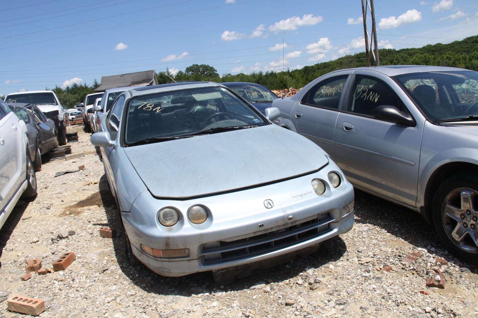 b/c/a/h/f/3a923e97-6521-48c6-87e7-eaa35e35c211.JPG