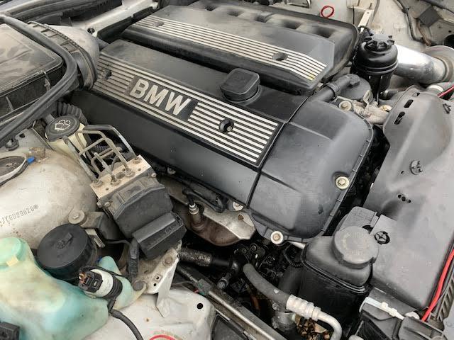 b/d/g/b/a/aa3bc902-e870-45d5-966a-522f764afd6e.jpg