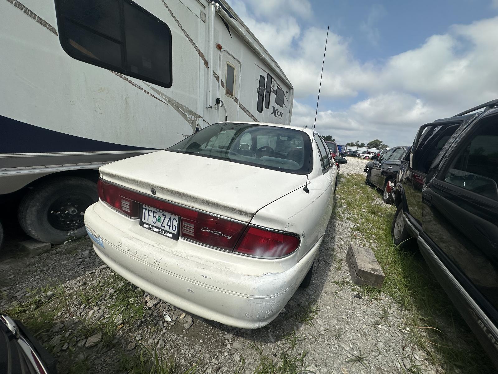 b/g/i/h/e/70842236-22a9-452e-a4c0-43ac46c5bfb4.JPG