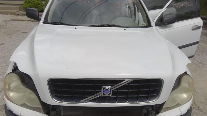 https://f005.backblazeb2.com/file/img-partshotlines-com/Inventory/EX720/2025/0424-3610/D323990AFE204BCD83FDA211CAD963CB007.jpg