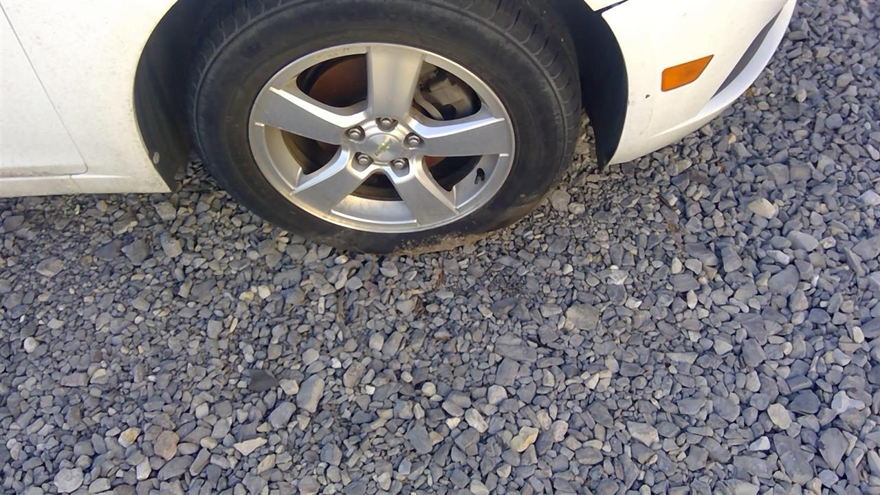 https://f005.backblazeb2.com/file/img-partshotlines-com/Inventory/EX729/Vehicle/14971_05.jpg
