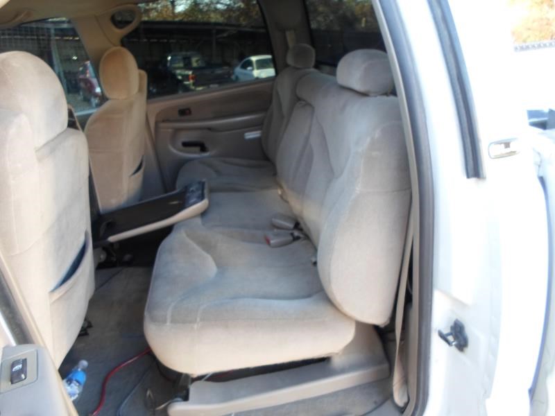 https://f005.backblazeb2.com/file/img-partshotlines-com/Inventory/EX739/Vehicle/11834_11.jpg