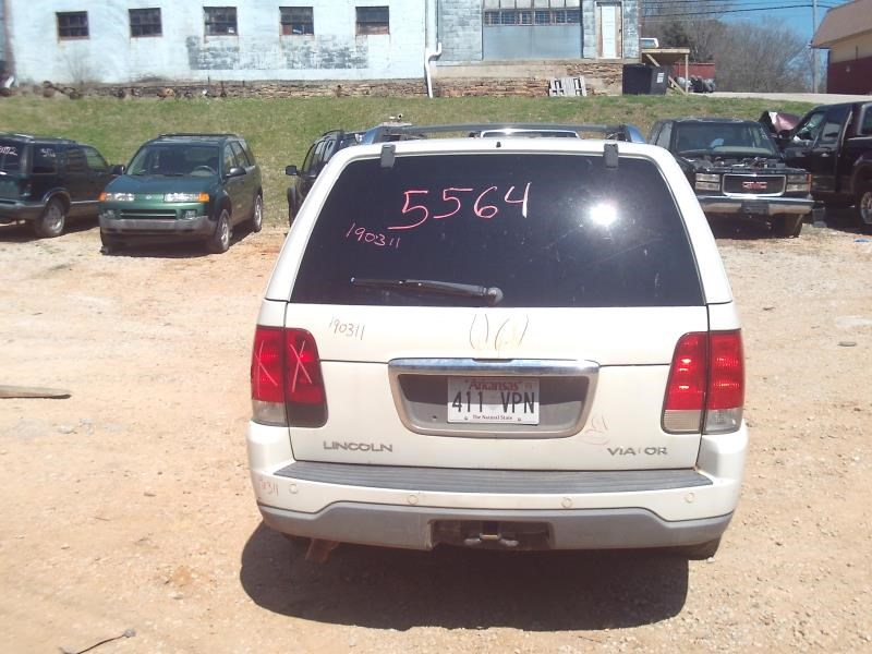 https://f005.backblazeb2.com/file/img-partshotlines-com/Inventory/EX739/Vehicle/24483_12.jpg