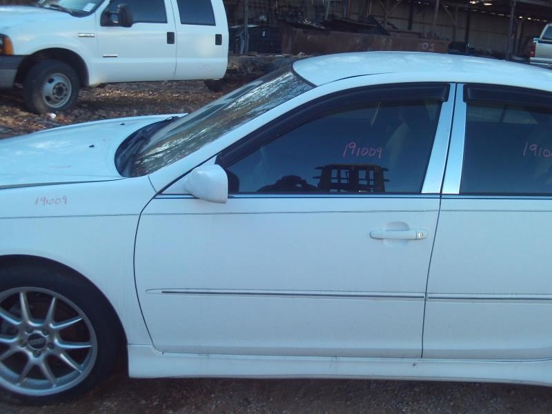 https://f005.backblazeb2.com/file/img-partshotlines-com/Inventory/EX739/Vehicle/26152_07.jpg