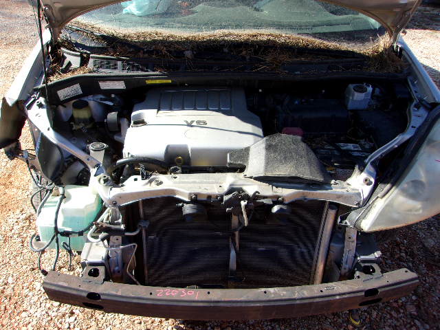 https://f005.backblazeb2.com/file/img-partshotlines-com/Inventory/EX739/Vehicle/31654_01.jpg