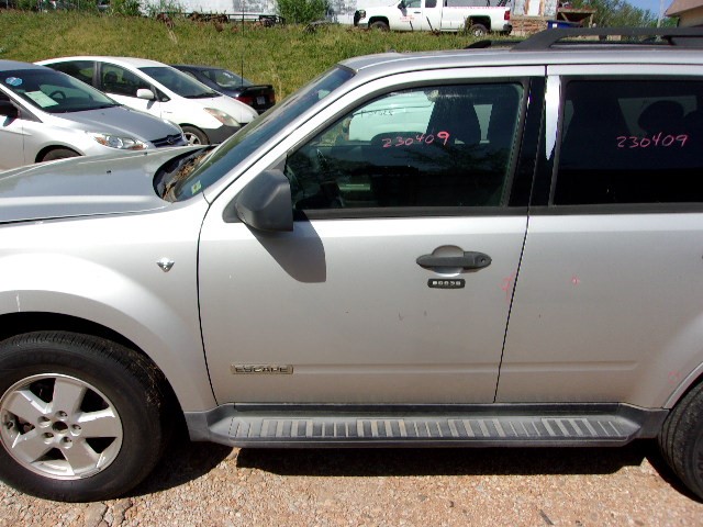 https://f005.backblazeb2.com/file/img-partshotlines-com/Inventory/EX739/Vehicle/34192_08.jpg
