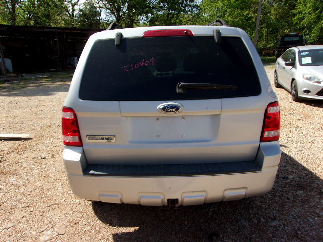 https://f005.backblazeb2.com/file/img-partshotlines-com/Inventory/EX739/Vehicle/34192_11.jpg
