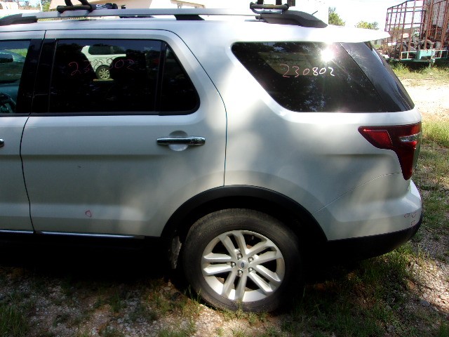 https://f005.backblazeb2.com/file/img-partshotlines-com/Inventory/EX739/Vehicle/34836_12.jpg
