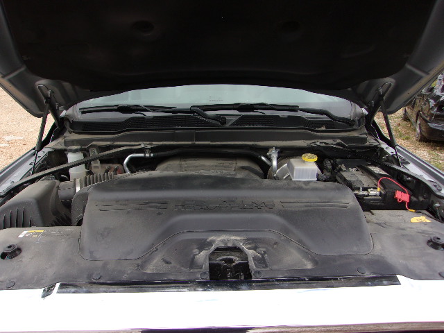 https://f005.backblazeb2.com/file/img-partshotlines-com/Inventory/EX739/Vehicle/36062_01.jpg