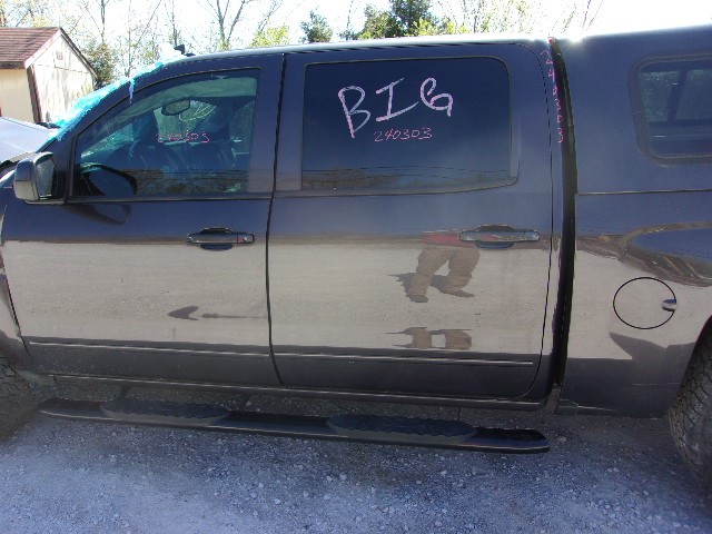 https://f005.backblazeb2.com/file/img-partshotlines-com/Inventory/EX739/Vehicle/37024_07.jpg