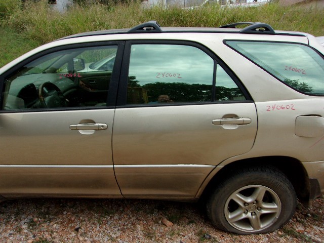 https://f005.backblazeb2.com/file/img-partshotlines-com/Inventory/EX739/Vehicle/37443_06.jpg