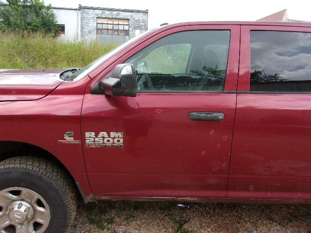 https://f005.backblazeb2.com/file/img-partshotlines-com/Inventory/EX739/Vehicle/37557_10.jpg
