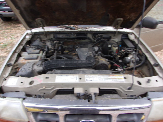 https://f005.backblazeb2.com/file/img-partshotlines-com/Inventory/EX739/Vehicle/38576_01.jpg