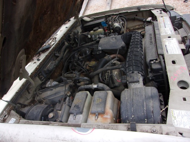 https://f005.backblazeb2.com/file/img-partshotlines-com/Inventory/EX739/Vehicle/38576_03.jpg