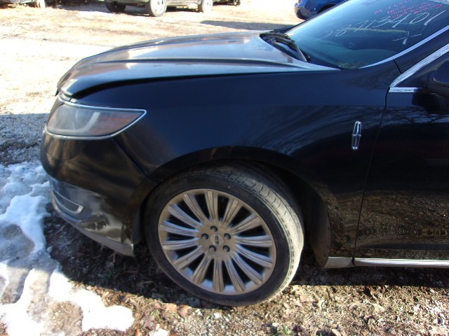 https://f005.backblazeb2.com/file/img-partshotlines-com/Inventory/EX739/Vehicle/38781_06.jpg