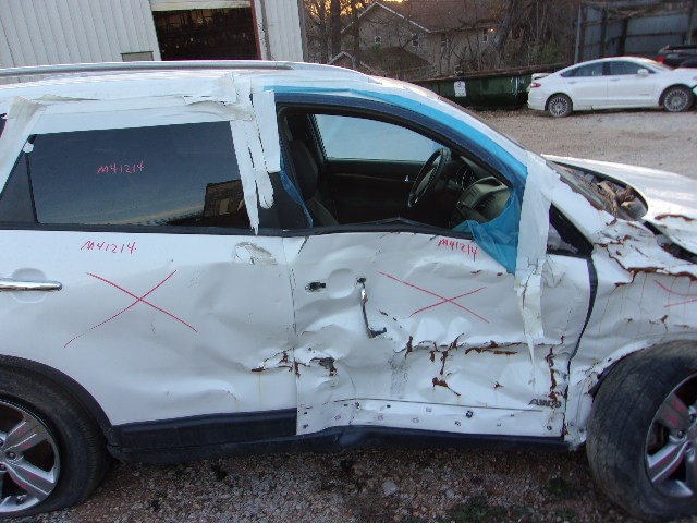 https://f005.backblazeb2.com/file/img-partshotlines-com/Inventory/EX739/Vehicle/38784_11.jpg
