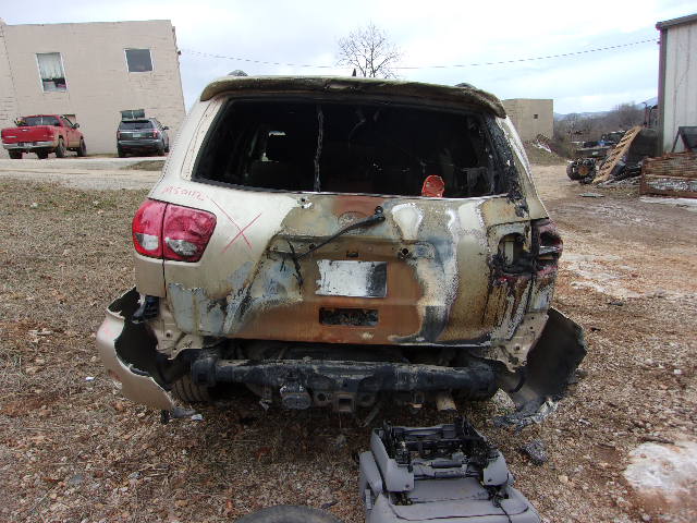 https://f005.backblazeb2.com/file/img-partshotlines-com/Inventory/EX739/Vehicle/39036_12.jpg