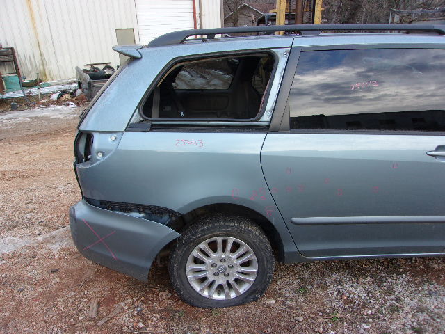 https://f005.backblazeb2.com/file/img-partshotlines-com/Inventory/EX739/Vehicle/39049_12.jpg