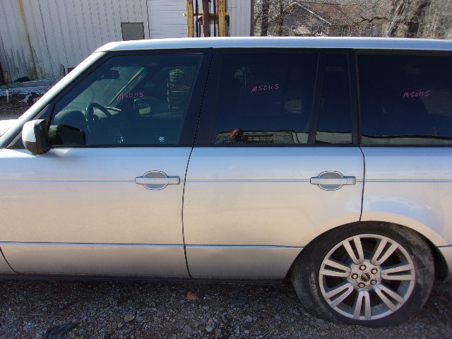 https://f005.backblazeb2.com/file/img-partshotlines-com/Inventory/EX739/Vehicle/39080_10.jpg