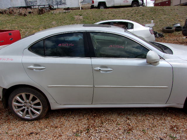 https://f005.backblazeb2.com/file/img-partshotlines-com/Inventory/EX739/Vehicle/39712_12.jpg