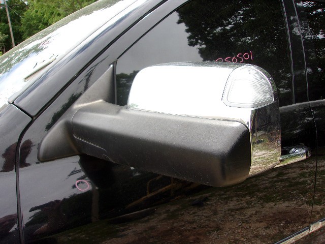 https://f005.backblazeb2.com/file/img-partshotlines-com/Inventory/EX739/Vehicle/40245_11.jpg