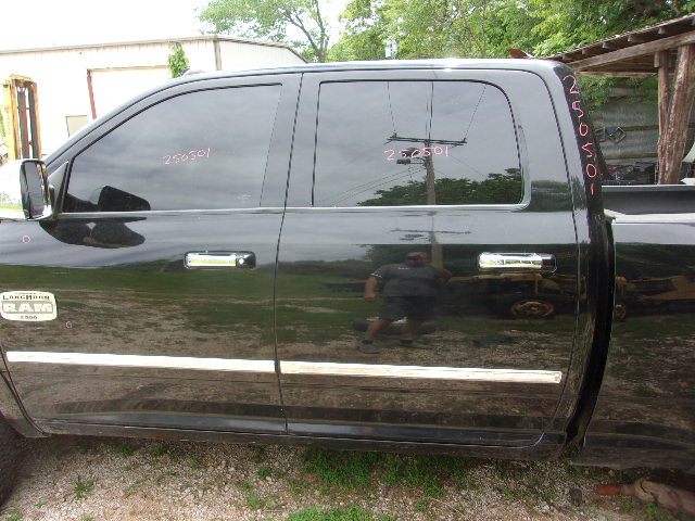 https://f005.backblazeb2.com/file/img-partshotlines-com/Inventory/EX739/Vehicle/40245_12.jpg