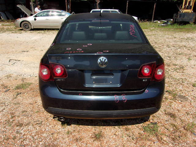 https://f005.backblazeb2.com/file/img-partshotlines-com/Inventory/EX739/Vehicle/40247_09.jpg