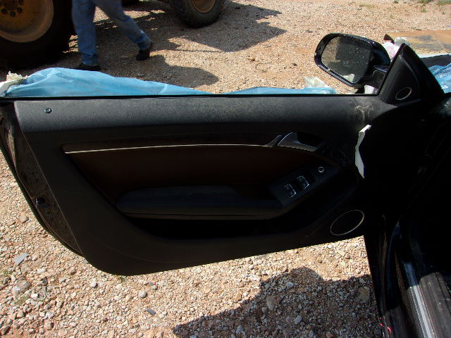 https://f005.backblazeb2.com/file/img-partshotlines-com/Inventory/EX739/Vehicle/40301_11.jpg