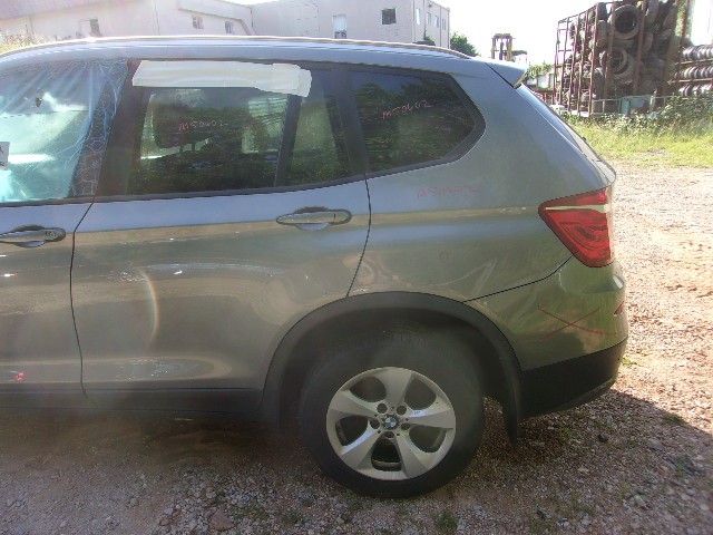 https://f005.backblazeb2.com/file/img-partshotlines-com/Inventory/EX739/Vehicle/40545_07.jpg