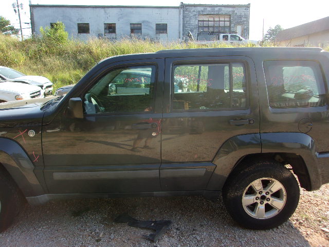 https://f005.backblazeb2.com/file/img-partshotlines-com/Inventory/EX739/Vehicle/40691_09.jpg