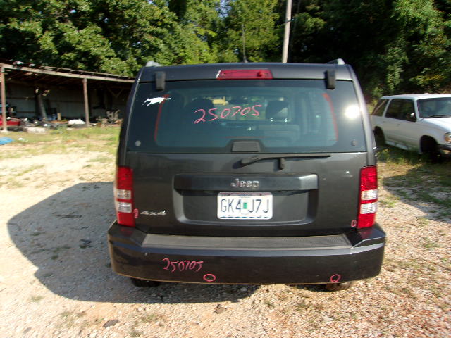 https://f005.backblazeb2.com/file/img-partshotlines-com/Inventory/EX739/Vehicle/40691_11.jpg
