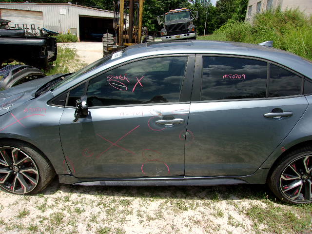 https://f005.backblazeb2.com/file/img-partshotlines-com/Inventory/EX739/Vehicle/40695_04.jpg