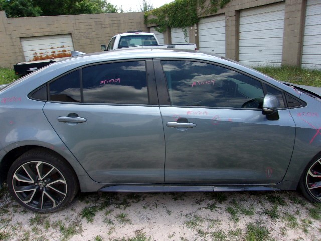 https://f005.backblazeb2.com/file/img-partshotlines-com/Inventory/EX739/Vehicle/40695_09.jpg