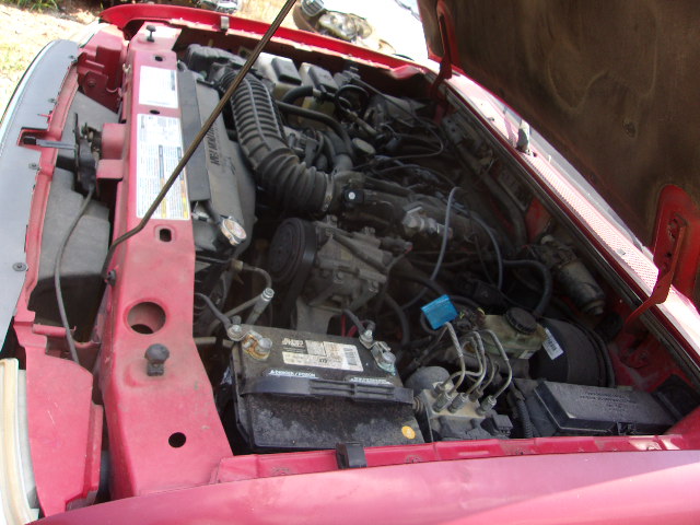 https://f005.backblazeb2.com/file/img-partshotlines-com/Inventory/EX739/Vehicle/40903_02.jpg