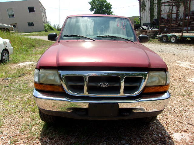 https://f005.backblazeb2.com/file/img-partshotlines-com/Inventory/EX739/Vehicle/40903_04.jpg