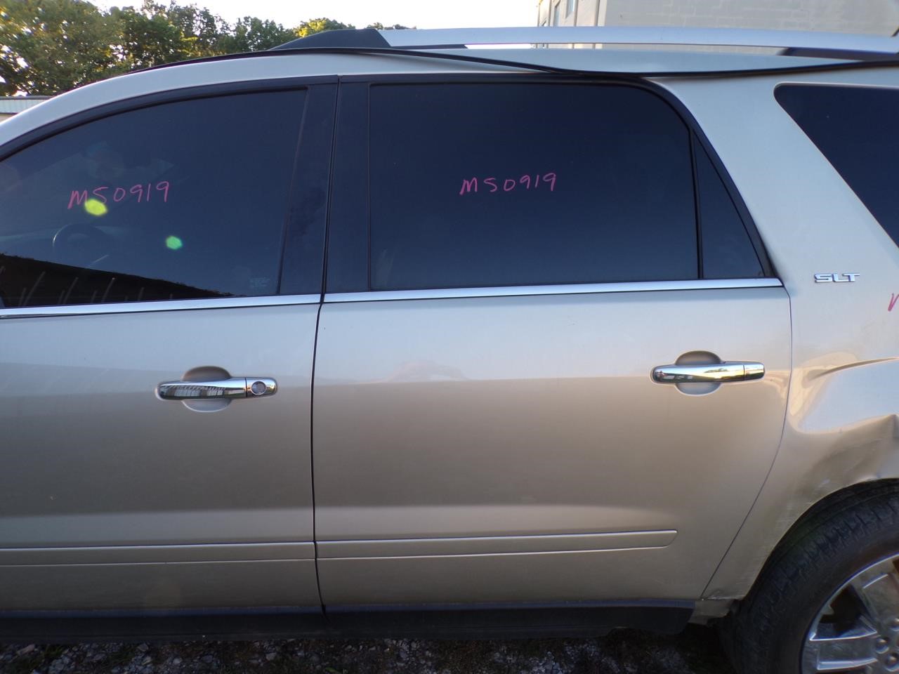 https://f005.backblazeb2.com/file/img-partshotlines-com/Inventory/EX739/Vehicle/41483_11.jpg