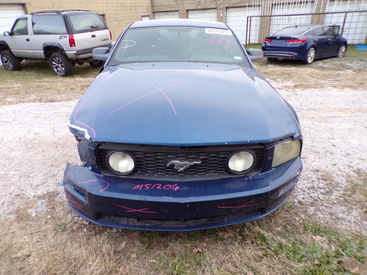https://f005.backblazeb2.com/file/img-partshotlines-com/Inventory/EX739/Vehicle/42004_04.jpg