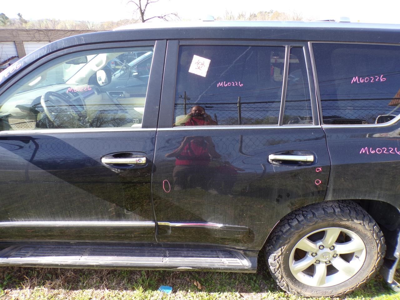 https://f005.backblazeb2.com/file/img-partshotlines-com/Inventory/EX739/Vehicle/42576_12.jpg