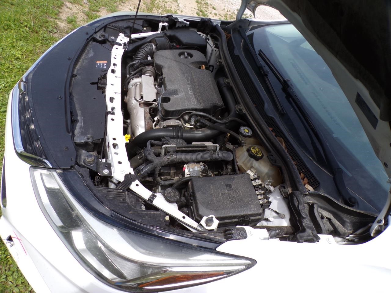 https://f005.backblazeb2.com/file/img-partshotlines-com/Inventory/EX739/Vehicle/42901_02.jpg