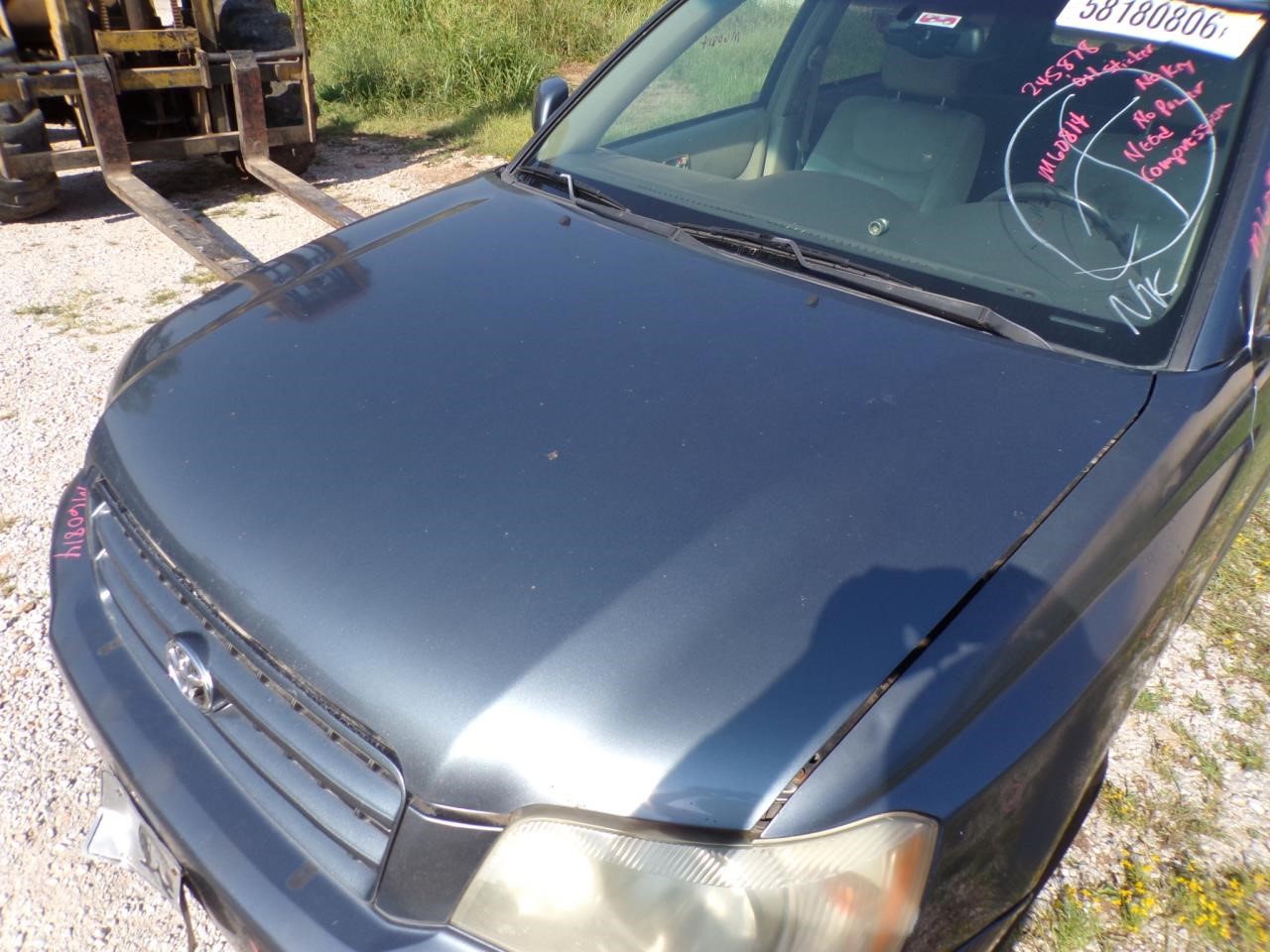 https://f005.backblazeb2.com/file/img-partshotlines-com/Inventory/EX739/Vehicle/43853_07.jpg