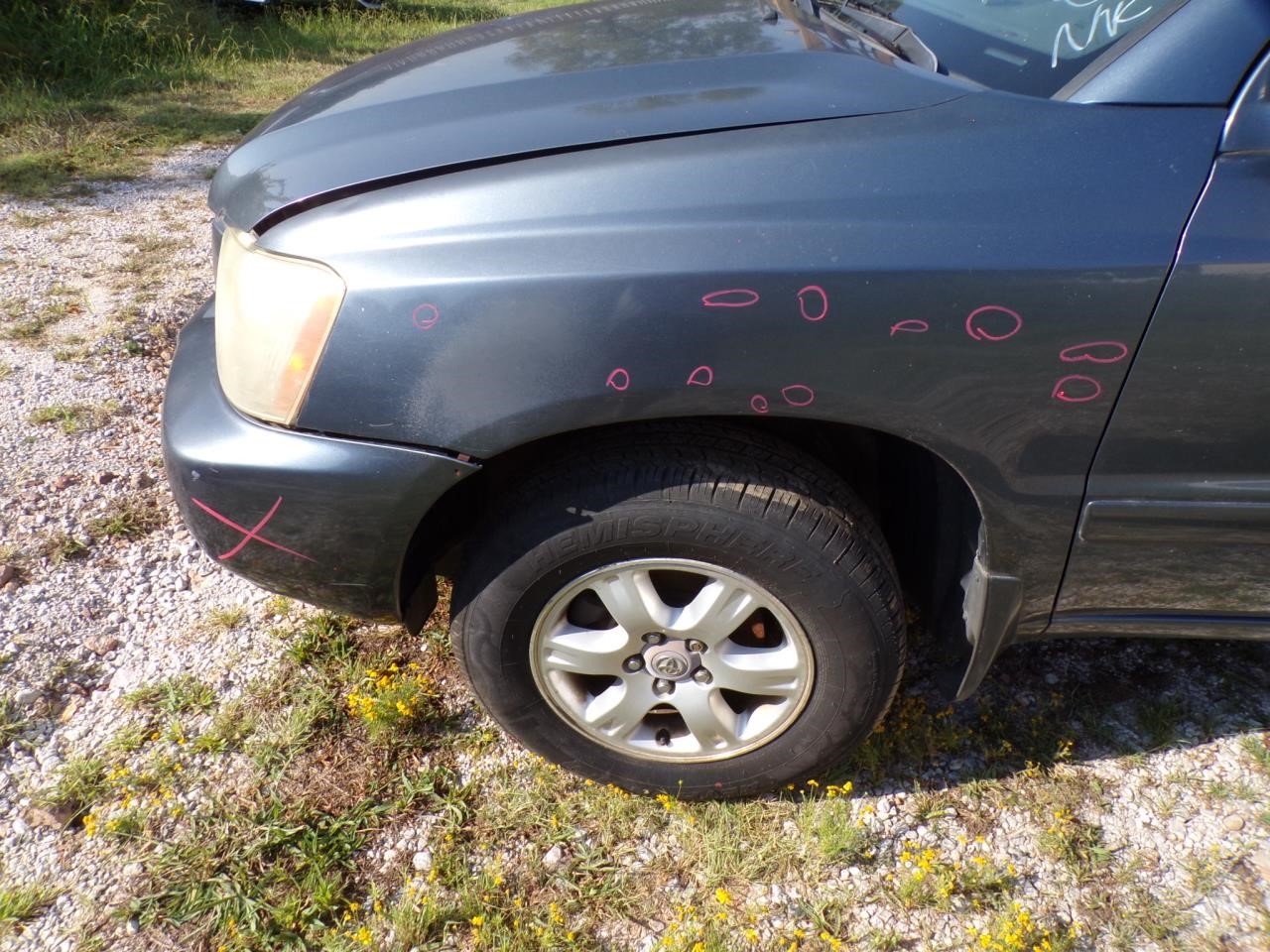 https://f005.backblazeb2.com/file/img-partshotlines-com/Inventory/EX739/Vehicle/43853_09.jpg