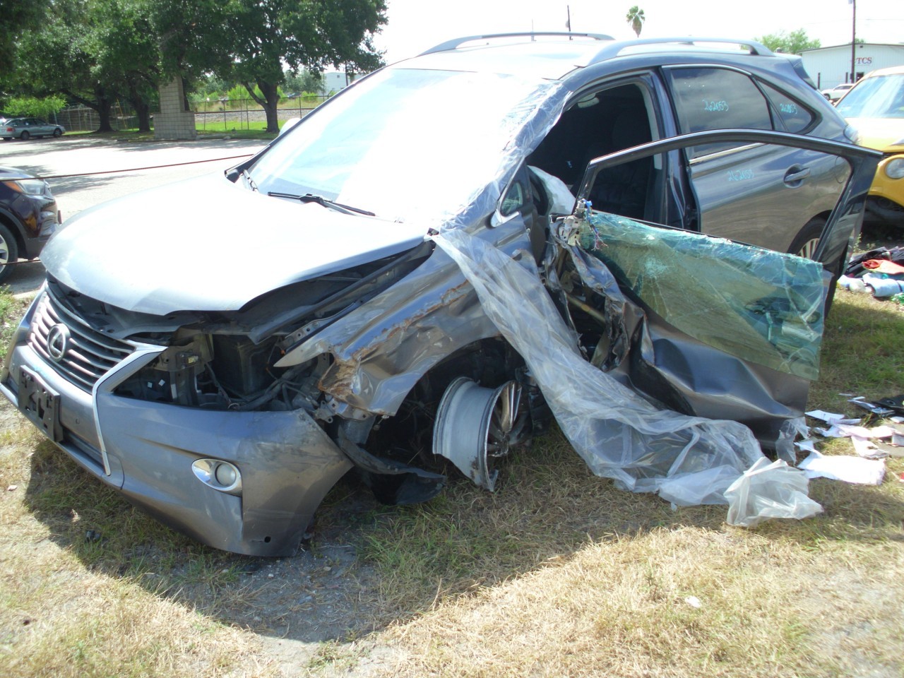 https://f005.backblazeb2.com/file/img-partshotlines-com/Inventory/EX740/Vehicle/38033_02.jpg