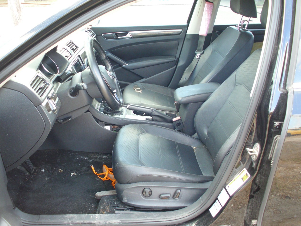 https://f005.backblazeb2.com/file/img-partshotlines-com/Inventory/EX740/Vehicle/38288_10.jpg