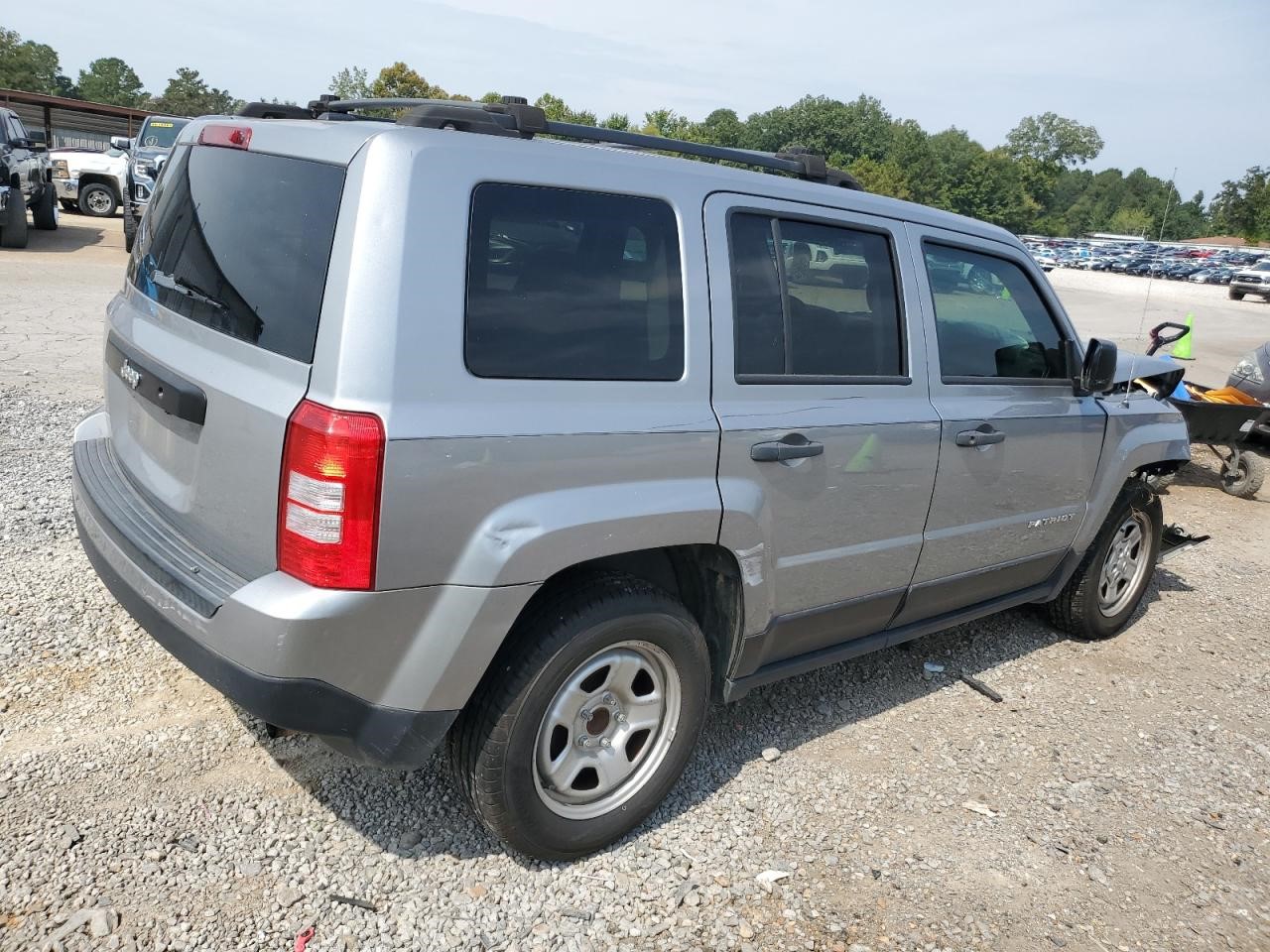 Vehicle/33539_03.jpg